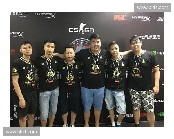 玲珑CSGO电竞战队崛起探索全新战术策略与比赛表现分析 玲珑CSGO电竞战队崛起探索全新战术策略与比赛表现分析