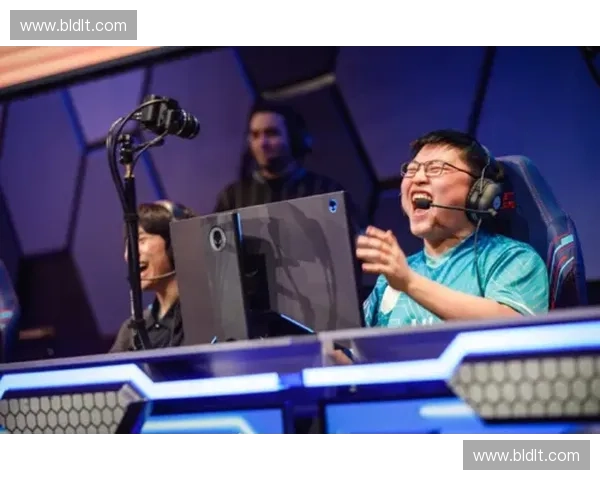 DOTA2盾弓崛起新版本核心装备助力远程英雄全面登顶战场 DOTA2盾弓崛起新版本核心装备助力远程英雄全面登顶战场